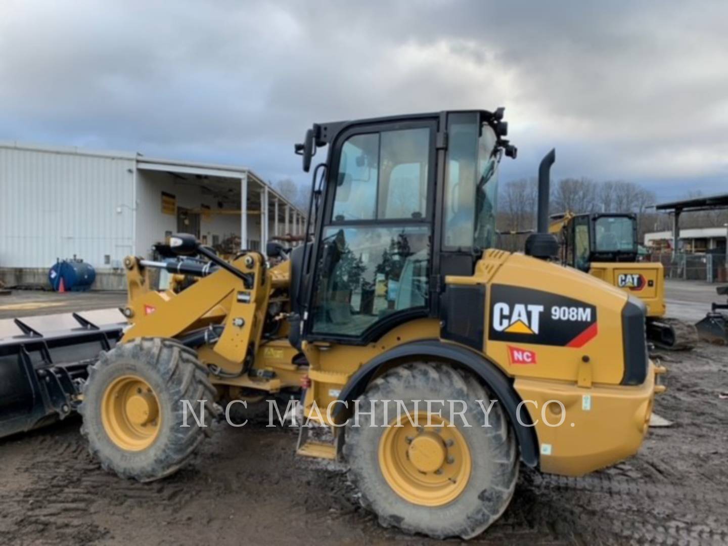 2018 Caterpillar 908M Wheel Loader