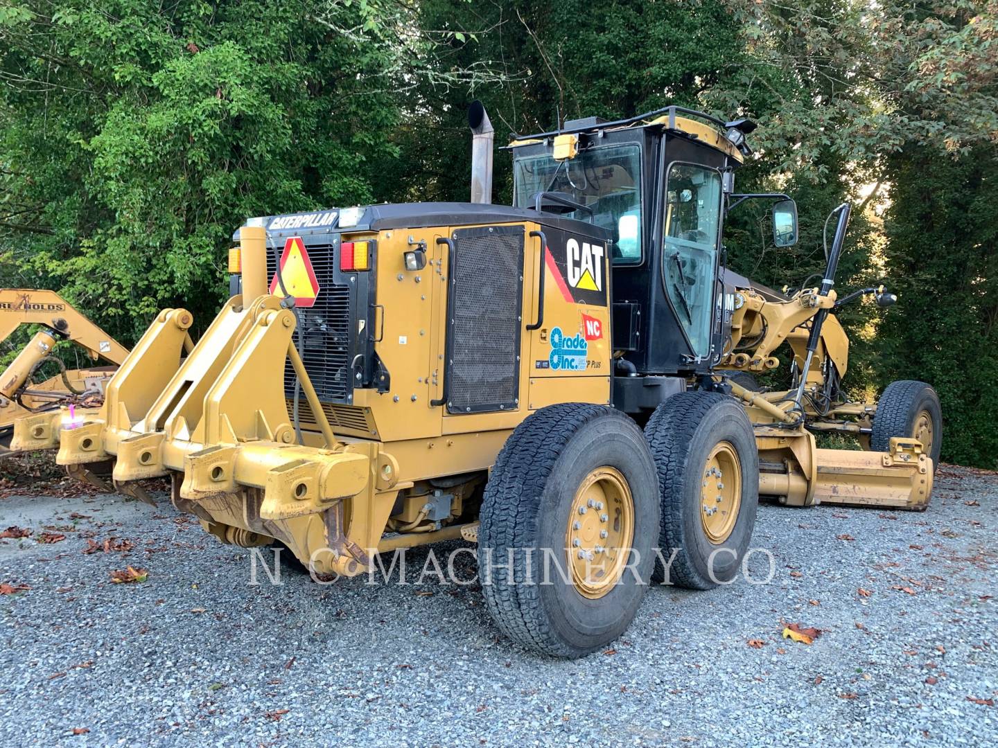 2011 Caterpillar 140M AWD Grader - Road