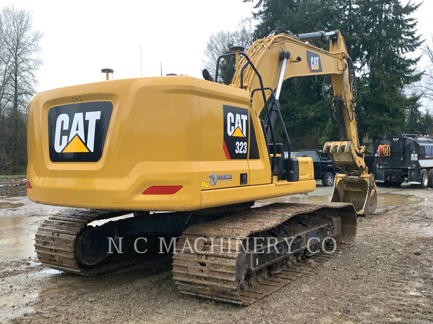 2018 Caterpillar 323 Excavator