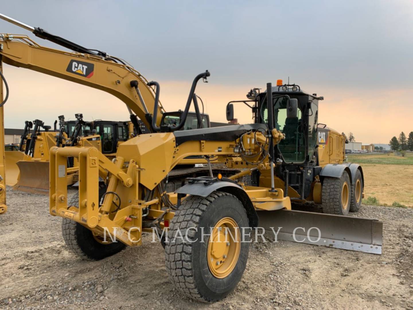 2016 Caterpillar 160M3 AWD Grader - Road