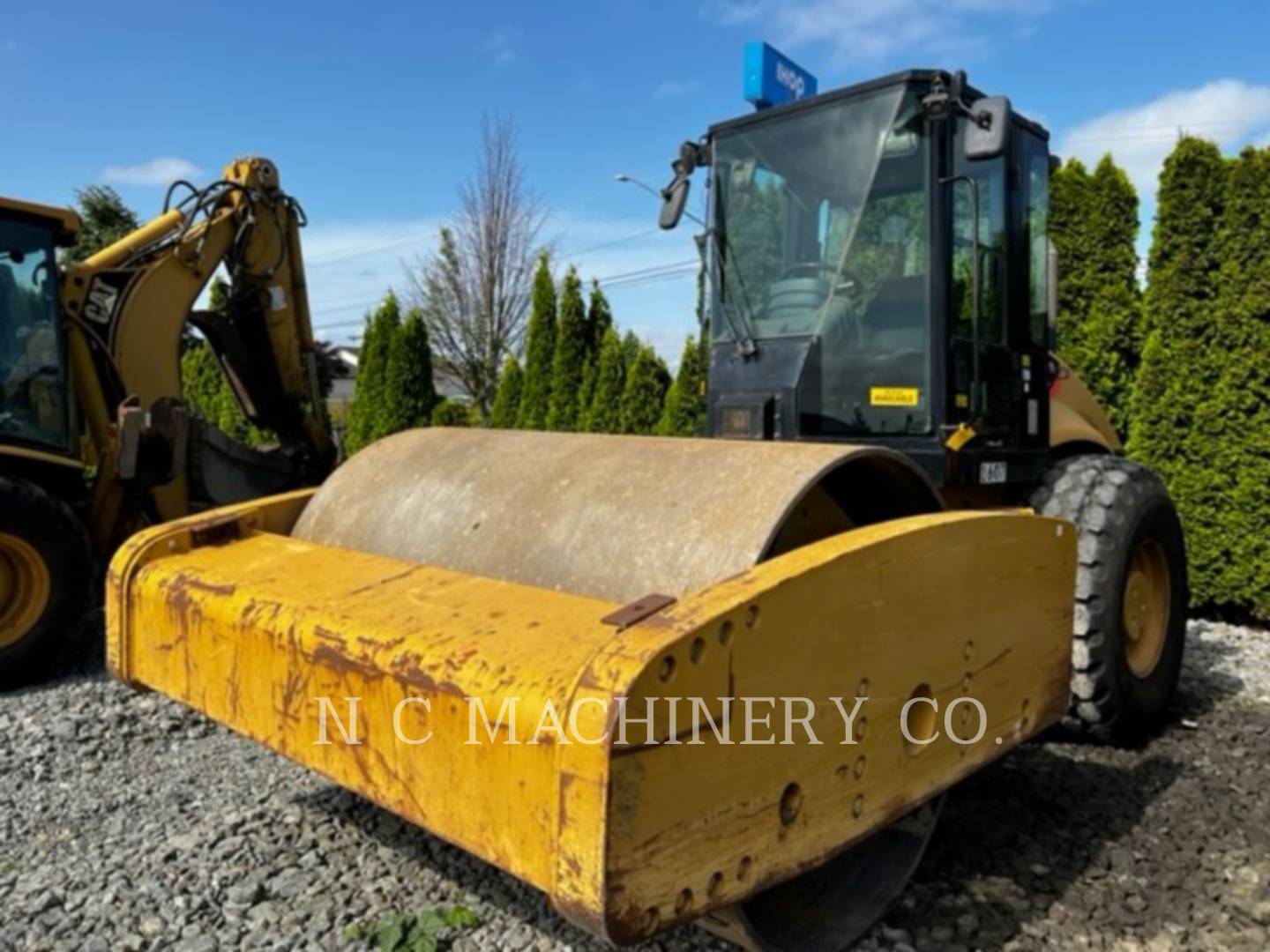 2007 Caterpillar CS683E Paver