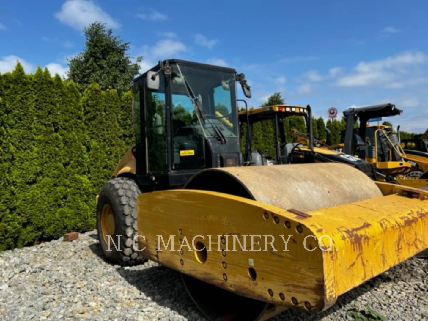 2007 Caterpillar CS683E Paver