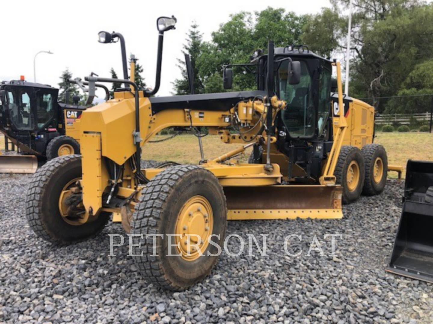 2017 Caterpillar 12M3 AWD Grader - Road