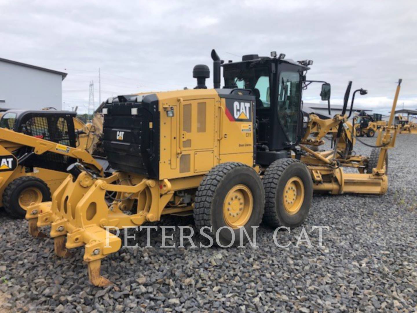 2017 Caterpillar 12M3 AWD Grader - Road