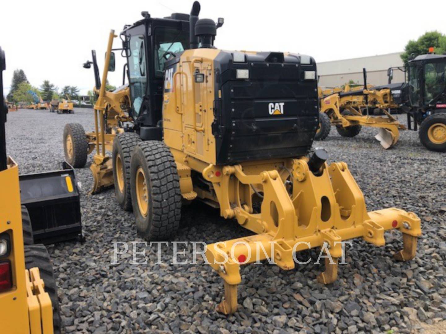 2017 Caterpillar 12M3 AWD Grader - Road