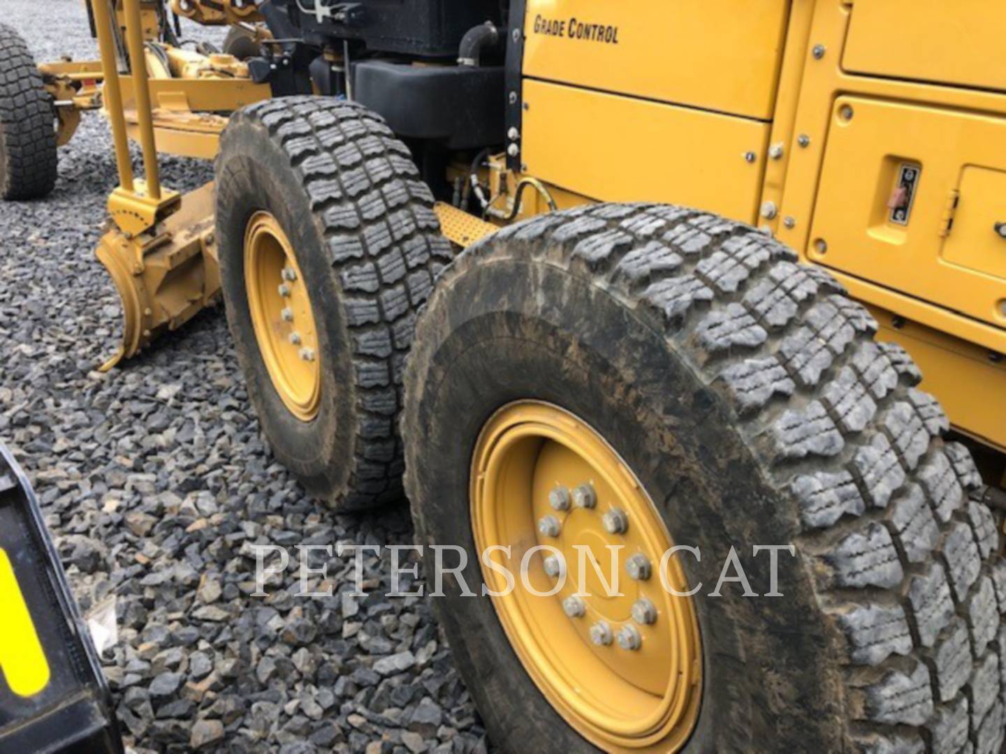 2017 Caterpillar 12M3 AWD Grader - Road