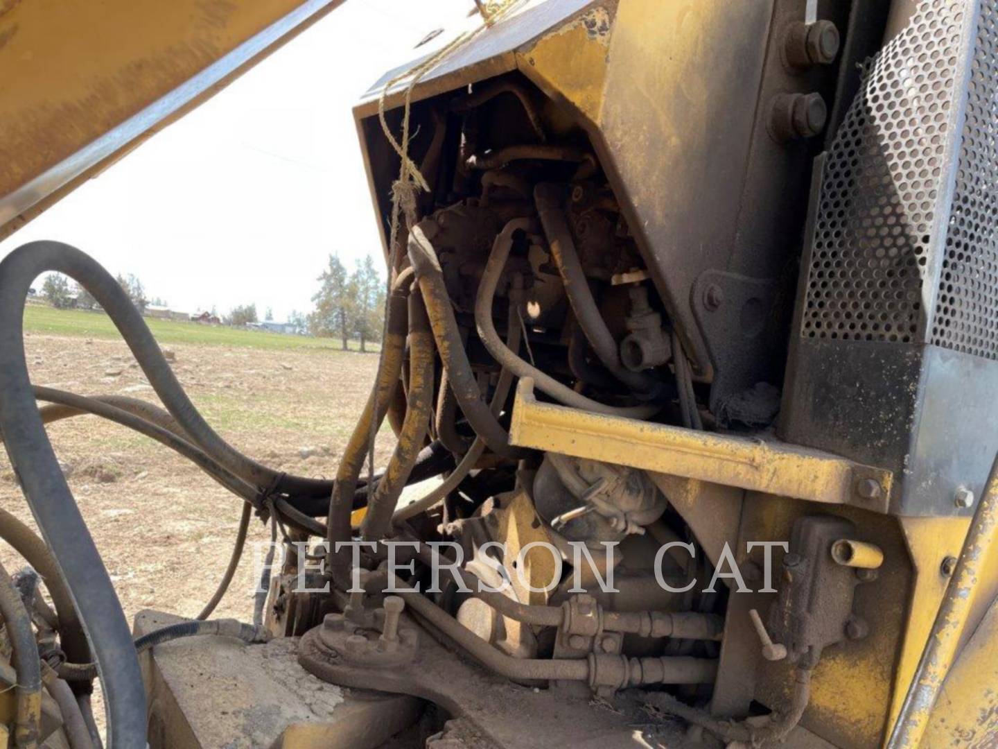 1989 Caterpillar D250B Articulated Truck