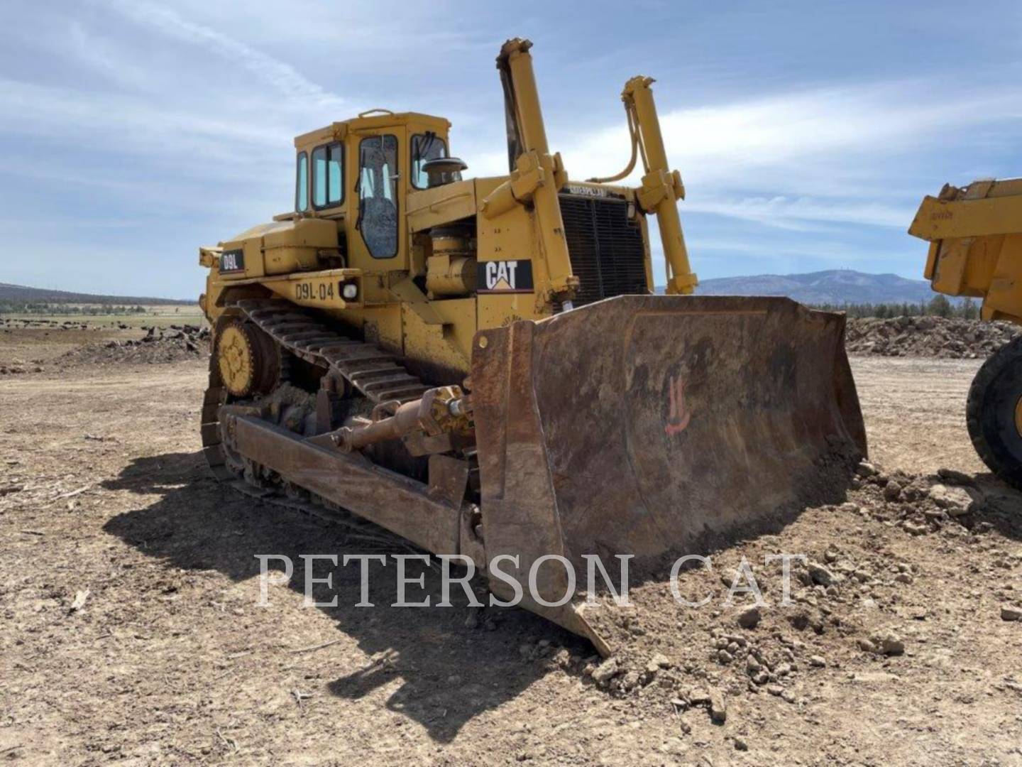 1987 Caterpillar D9L Dozer