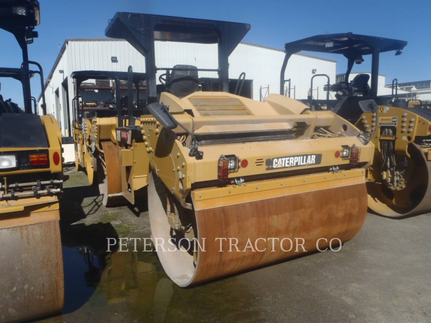 2010 Caterpillar CB64 Vibratory Double