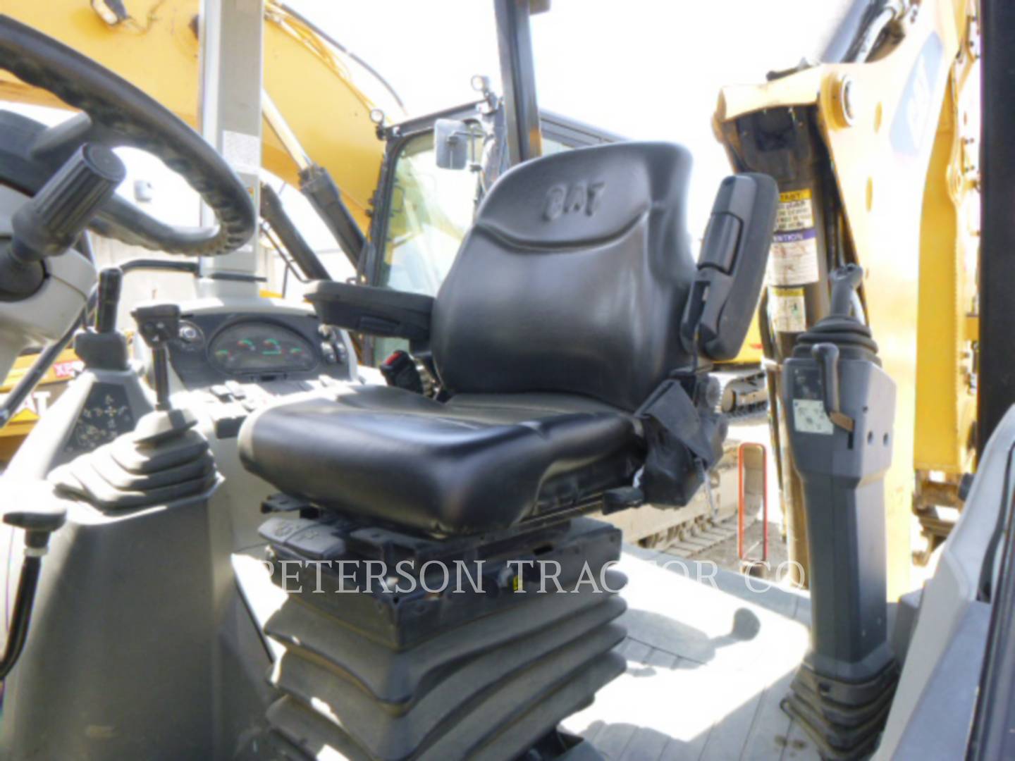 2016 Caterpillar 420F2 HRC Tractor Loader Backhoe