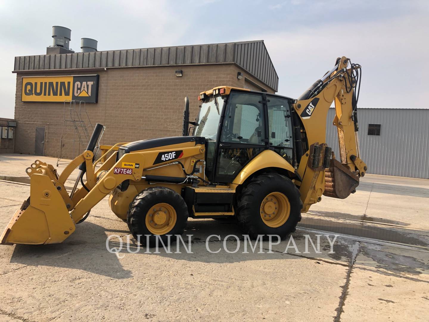 2015 Caterpillar 450F Tractor Loader Backhoe