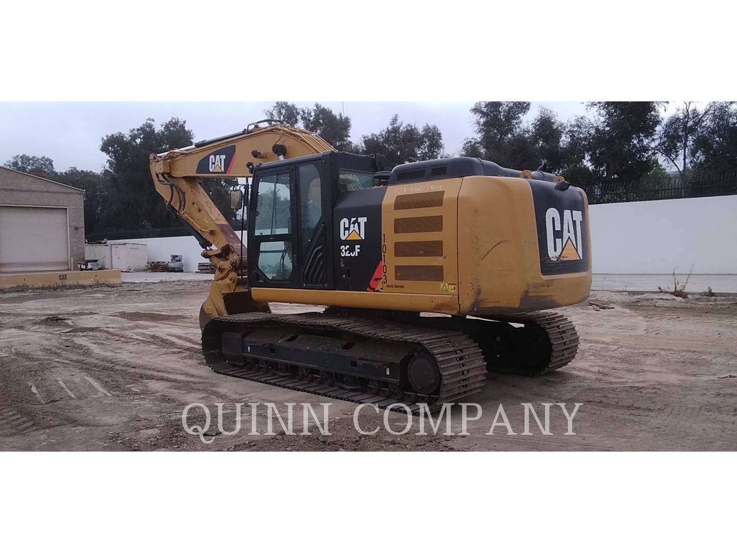 2016 Caterpillar 323F Excavator