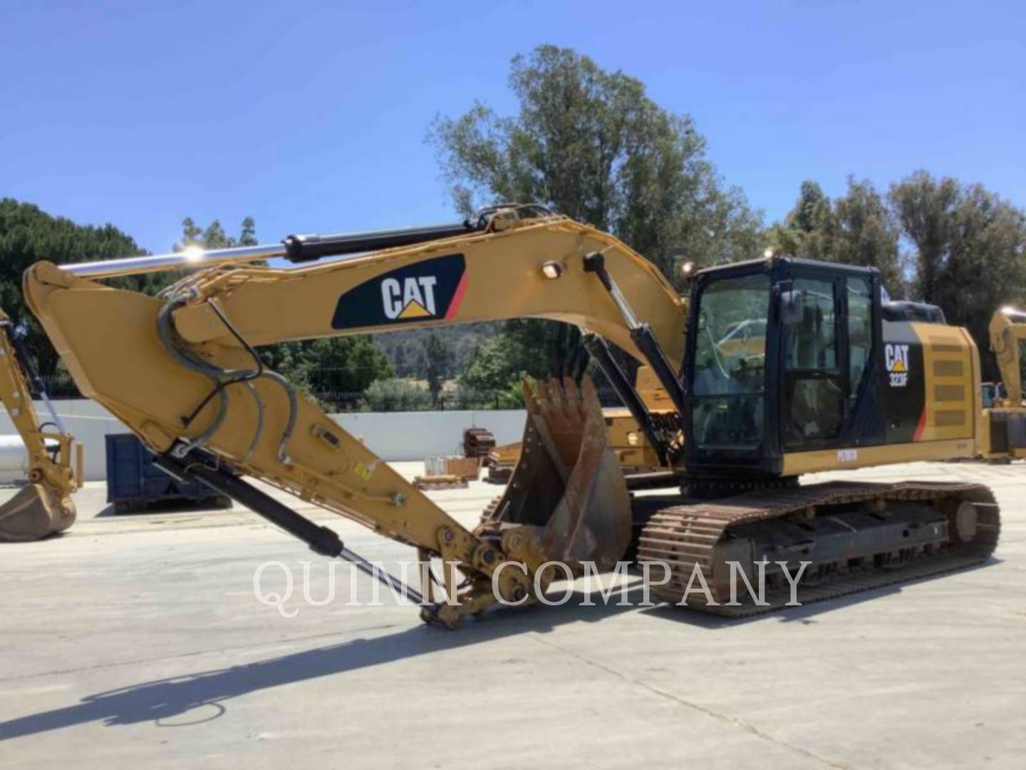 2016 Caterpillar 323F Excavator