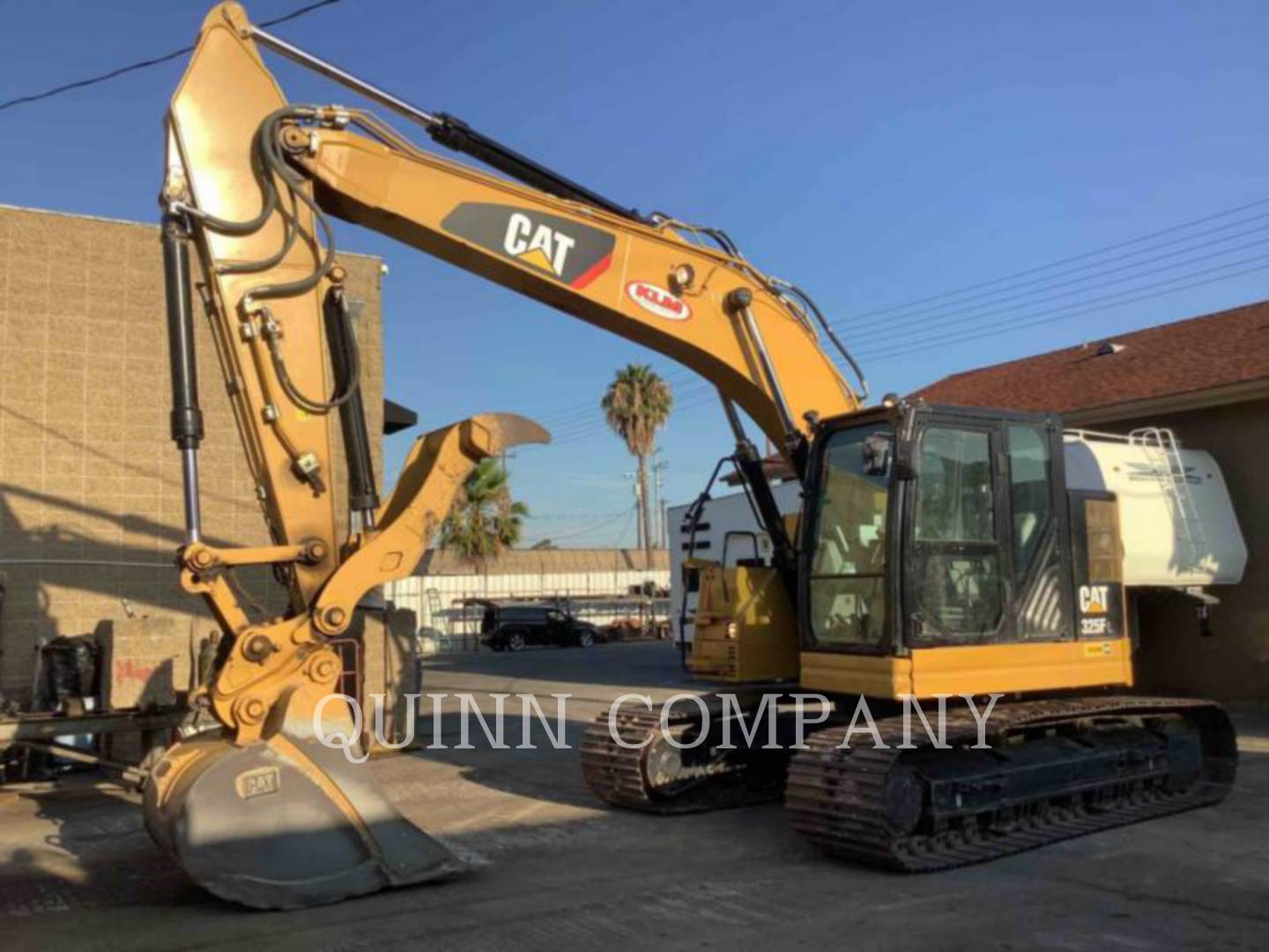 2018 Caterpillar 325F Excavator