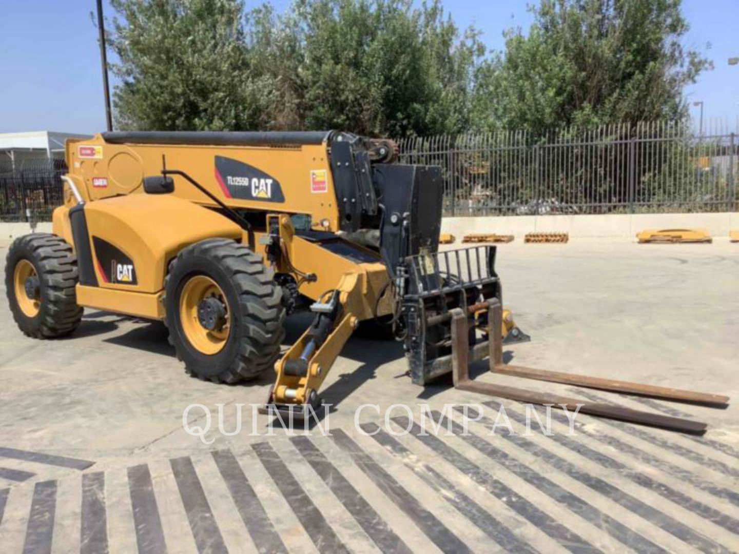 2016 Caterpillar TL1255D TeleHandler