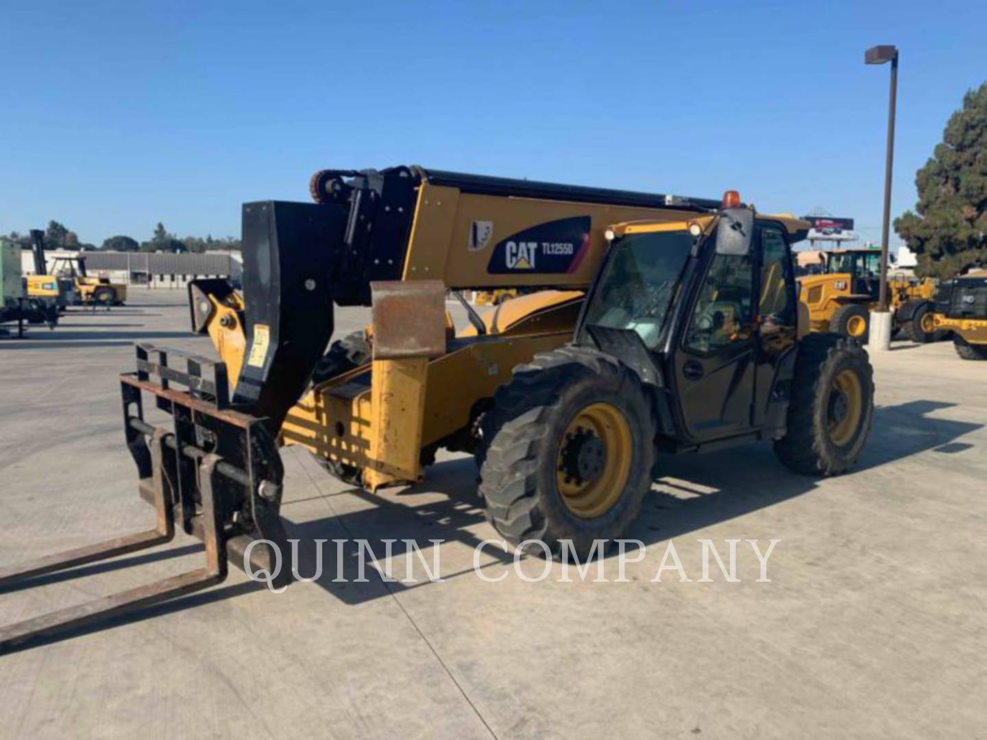 2016 Caterpillar TL1255D TeleHandler