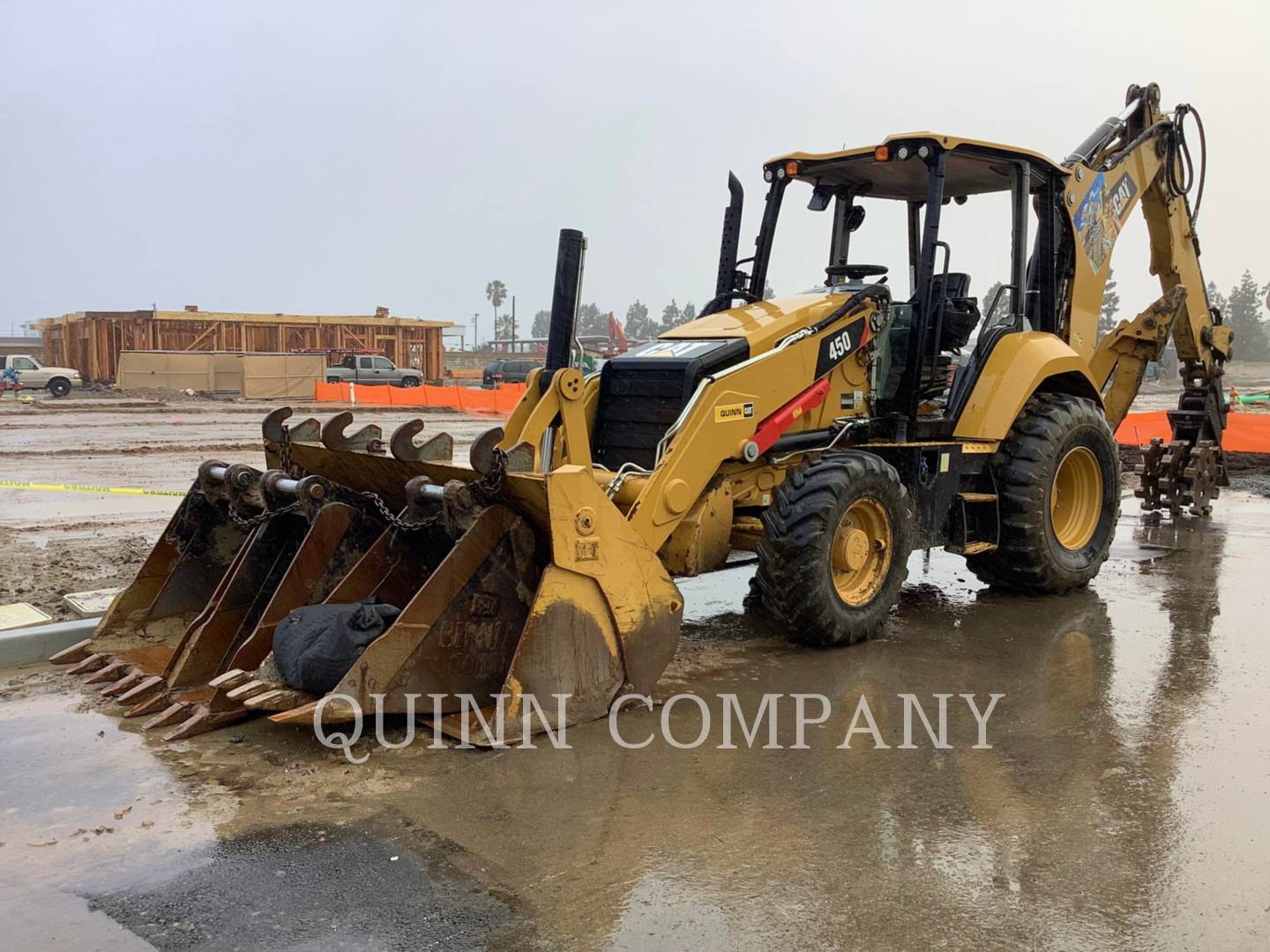 2019 Caterpillar 450 Tractor Loader Backhoe