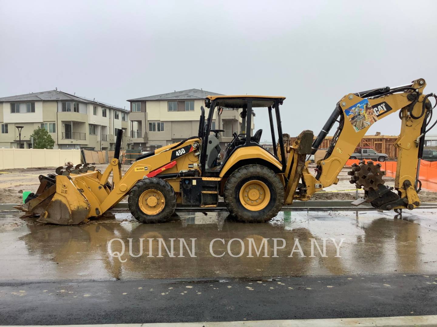 2019 Caterpillar 450 Tractor Loader Backhoe