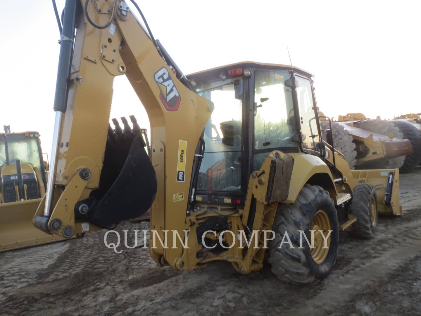 2021 Caterpillar 420 Tractor Loader Backhoe