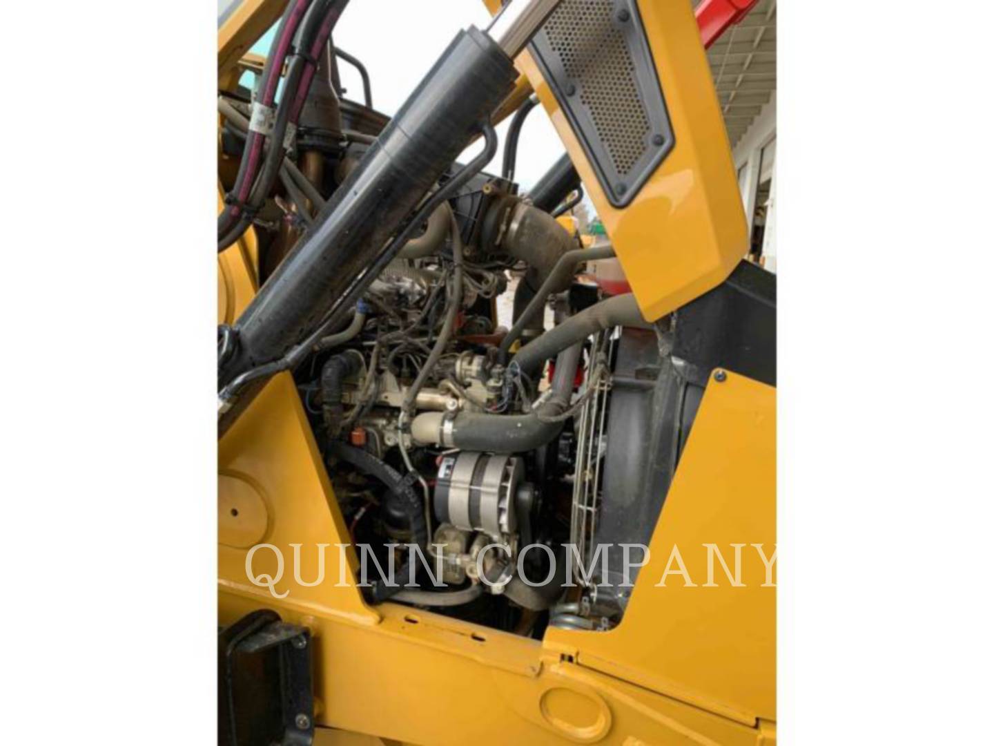 2021 Caterpillar 420 Tractor Loader Backhoe