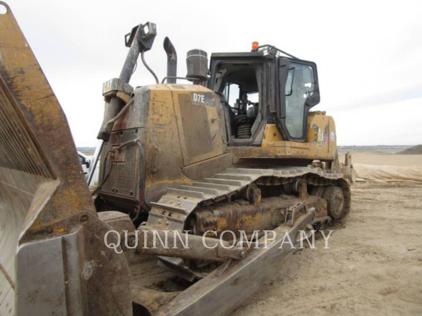 2015 Caterpillar D7E LGP Dozer