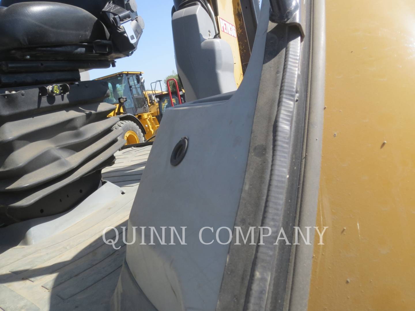 2014 Caterpillar 420FST Tractor Loader Backhoe