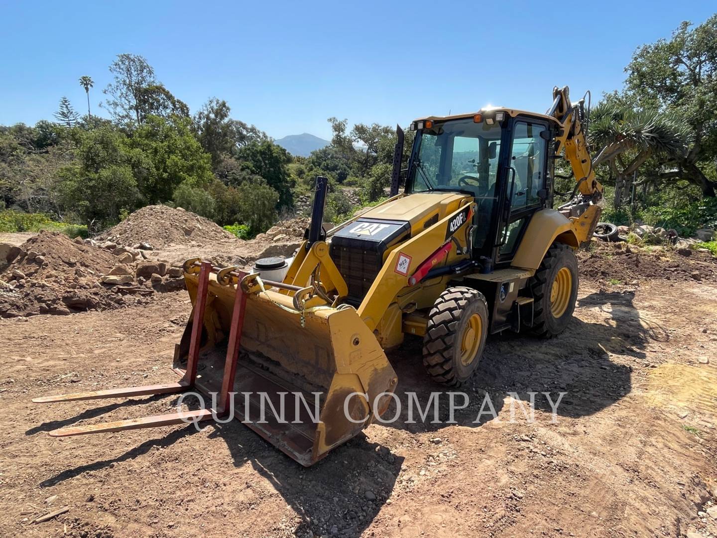 2018 Caterpillar 420F2 Tractor Loader Backhoe