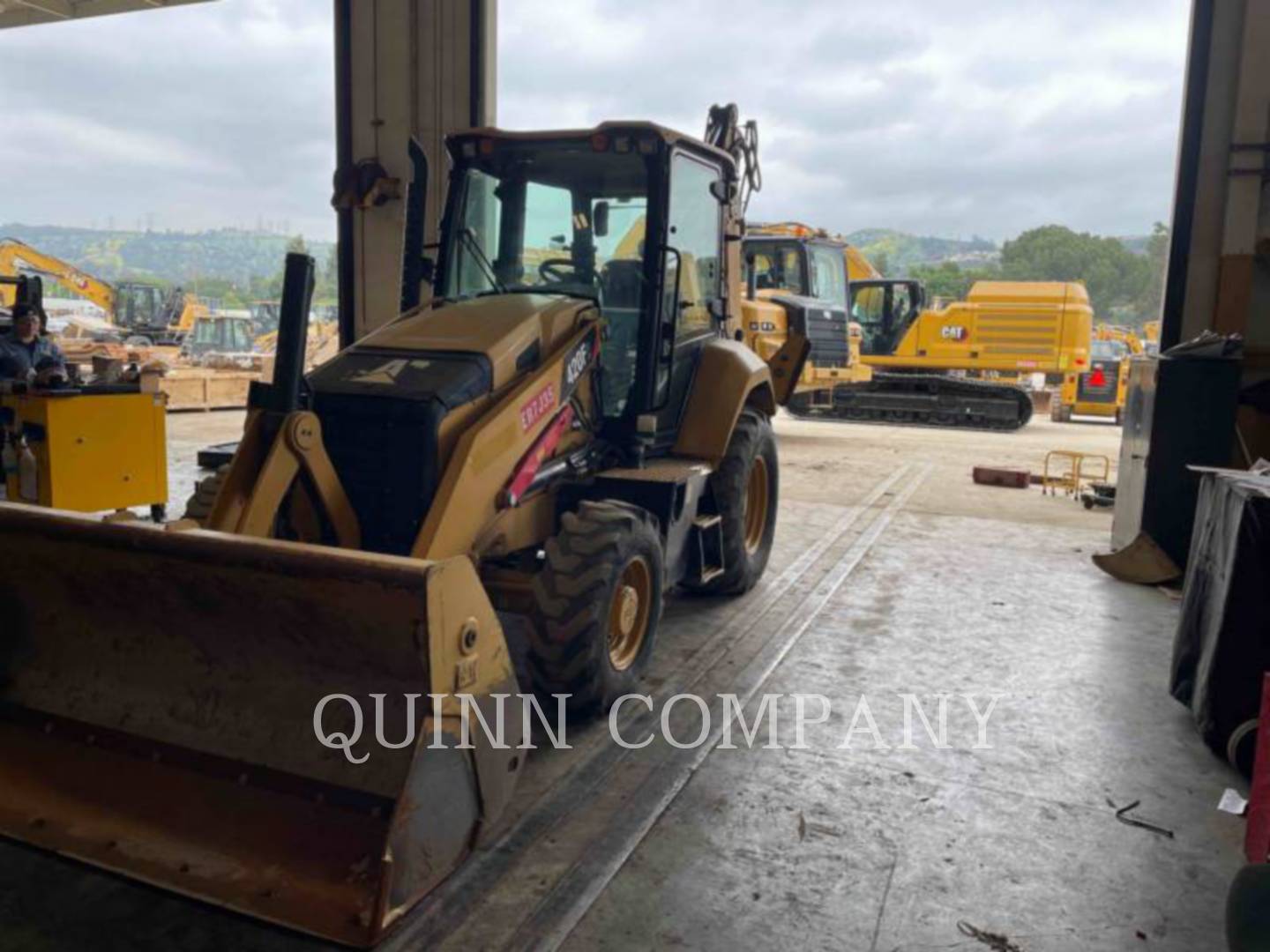 2018 Caterpillar 420F2 Tractor Loader Backhoe