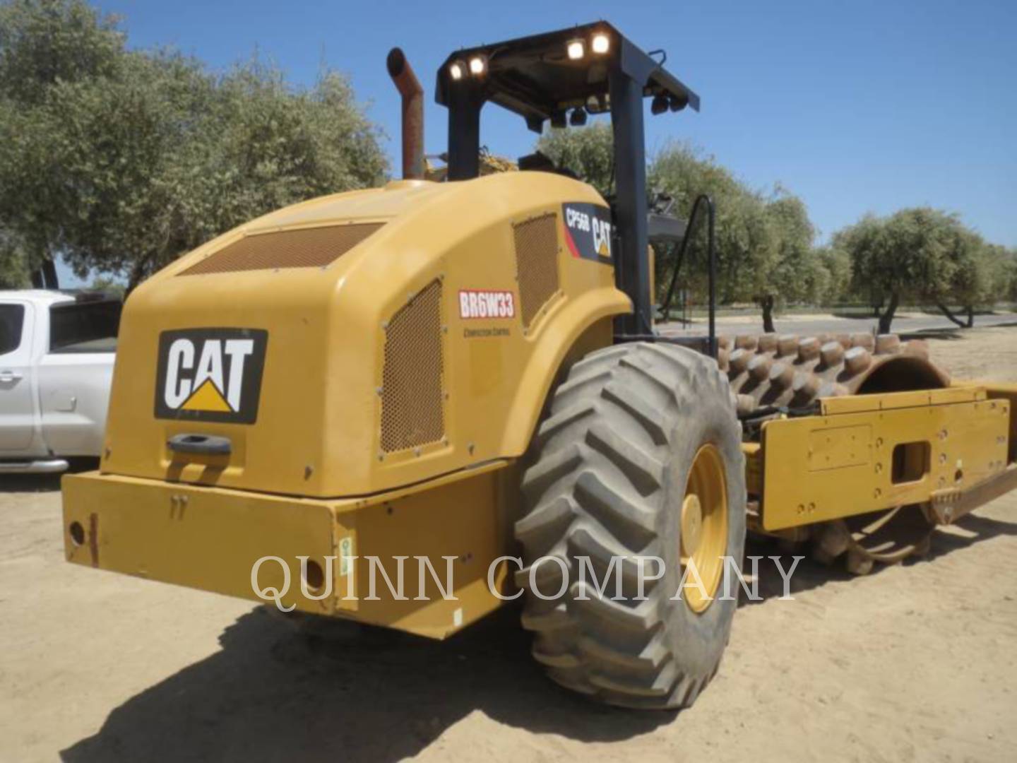 2015 Caterpillar CP56B Asphalt Distributor