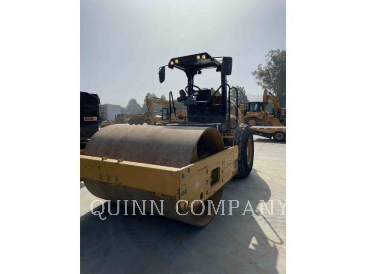 2015 Caterpillar CS56B Asphalt Distributor