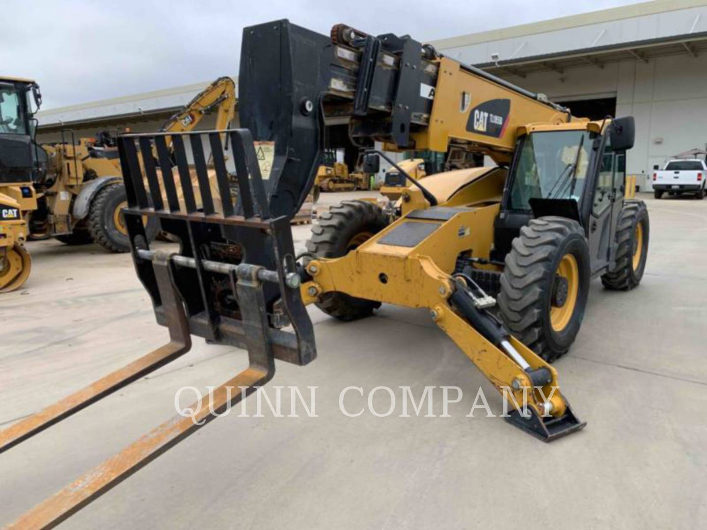 2015 Caterpillar TL1055D TeleHandler