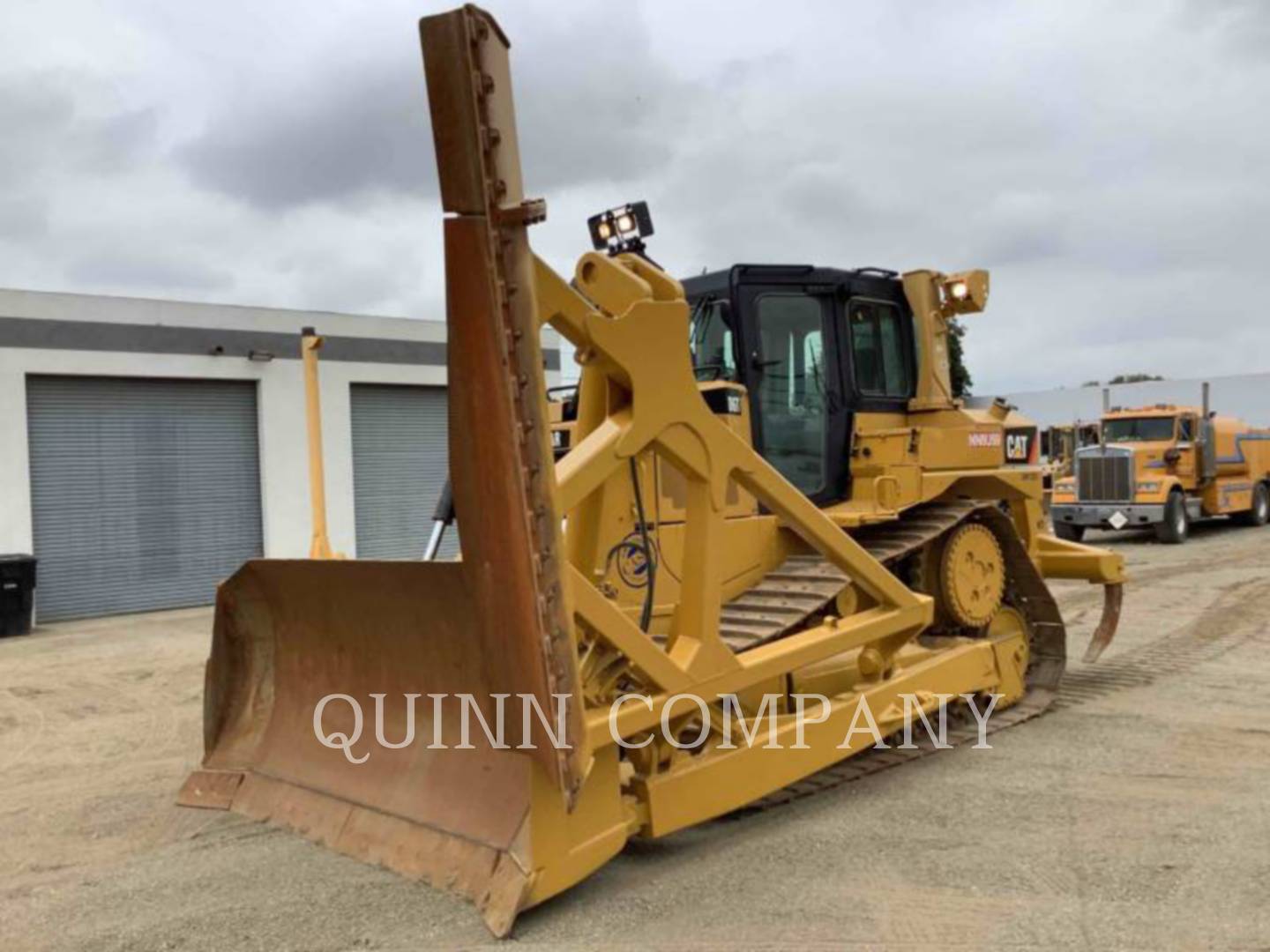 2013 Caterpillar D6T Dozer