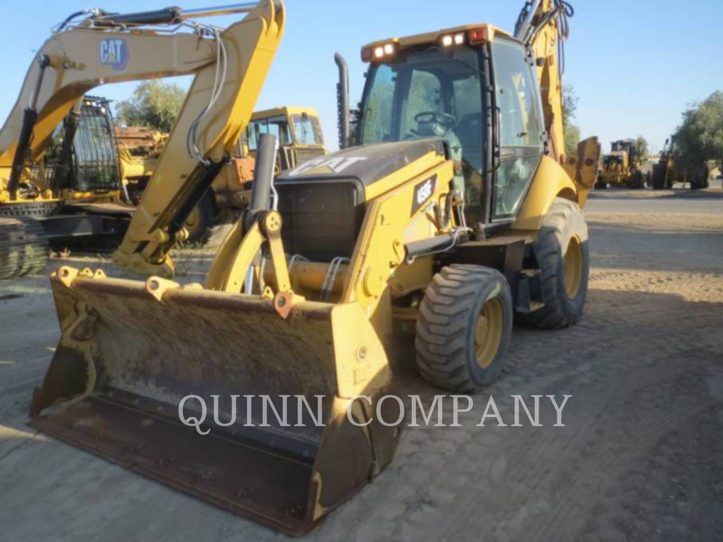 2016 Caterpillar 450F Tractor Loader Backhoe