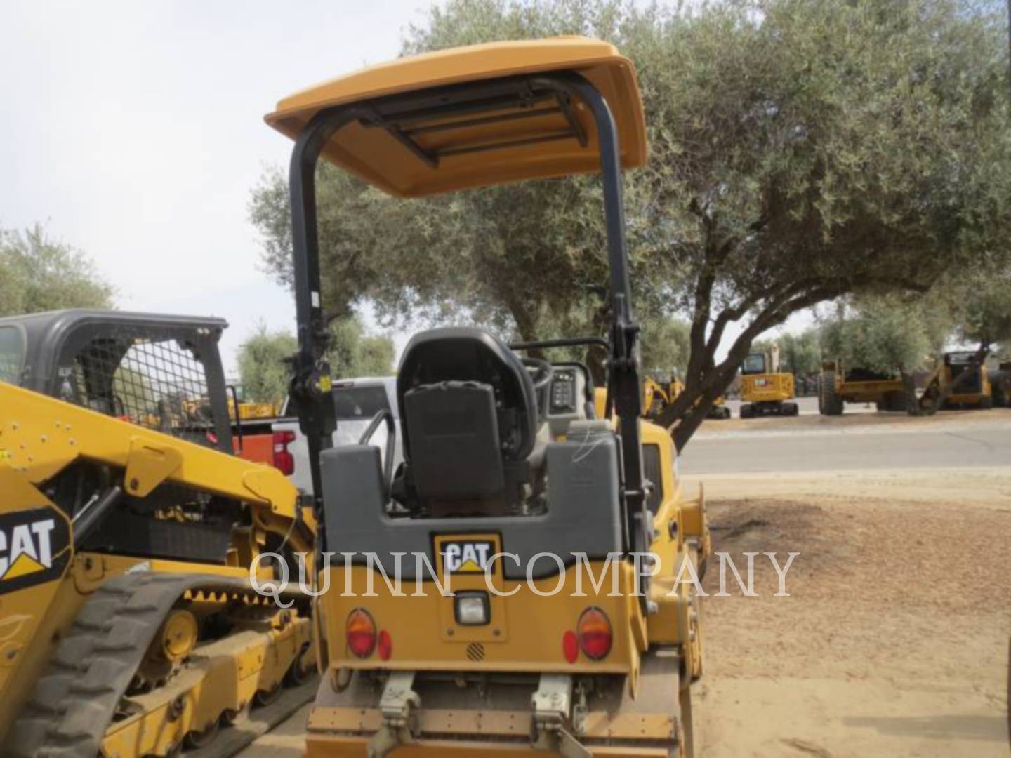 2017 Caterpillar CB24B Vibratory Double