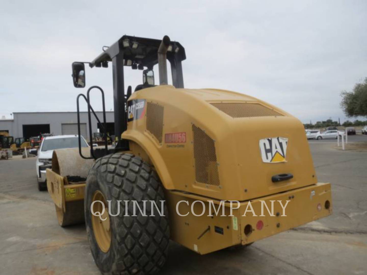 2016 Caterpillar CS56B Asphalt Distributor