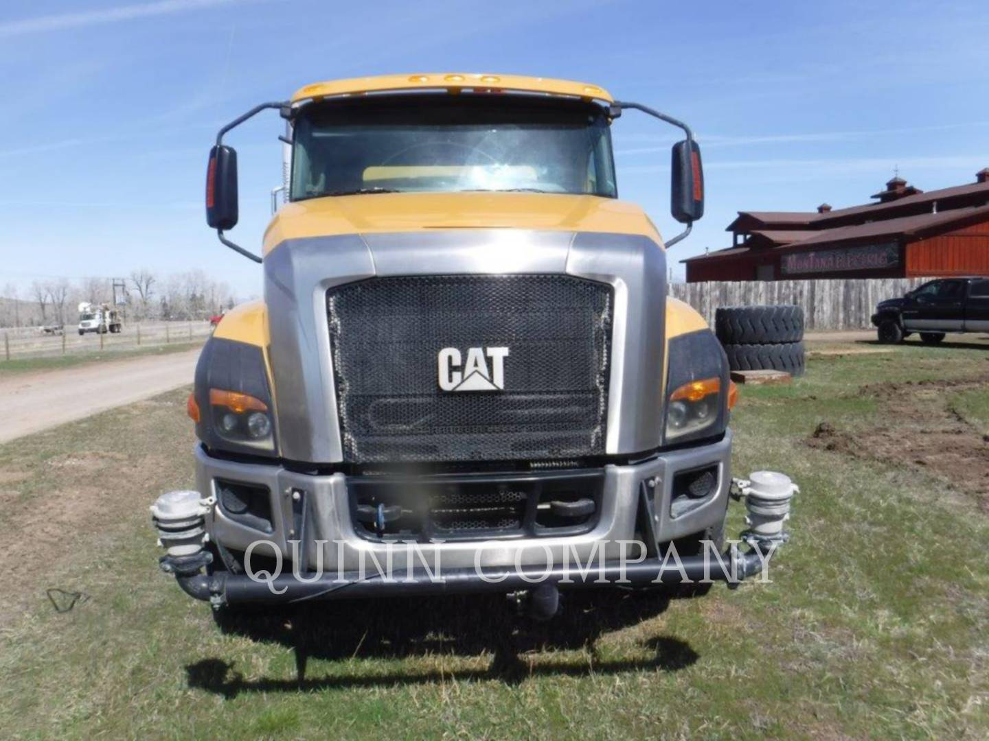 2016 Caterpillar CT660 Truck