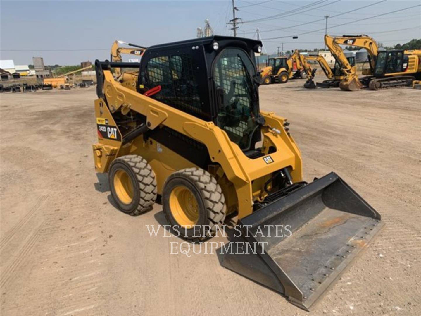 2018 Caterpillar 242D Skid Steer Loader