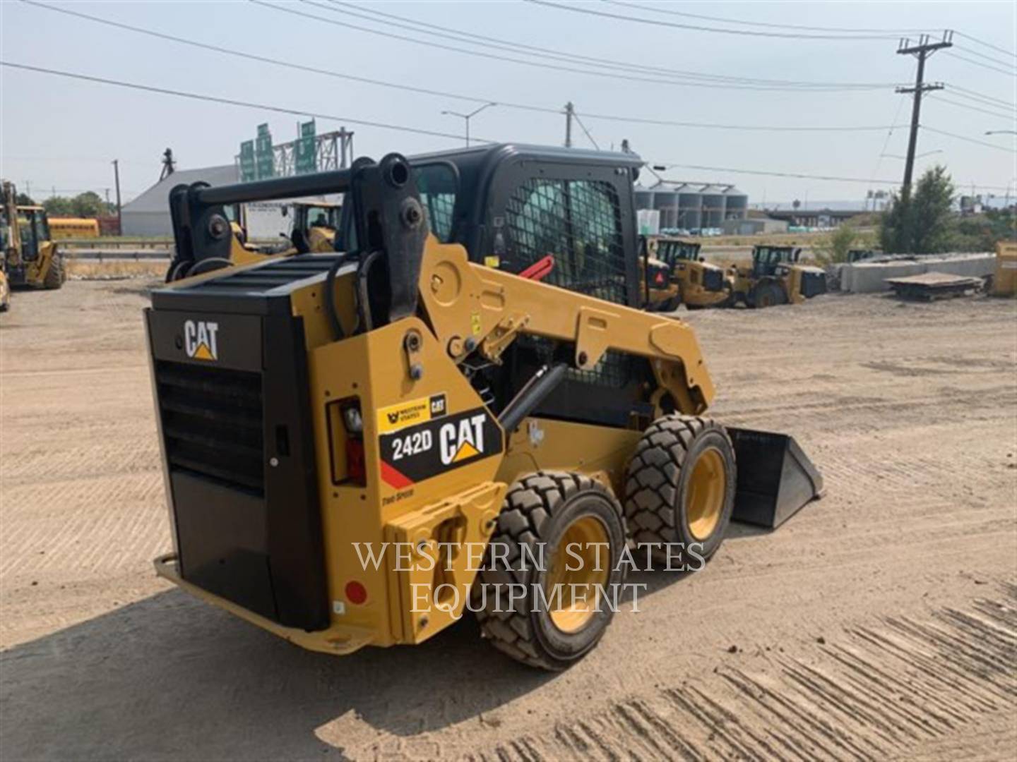 2018 Caterpillar 242D Skid Steer Loader