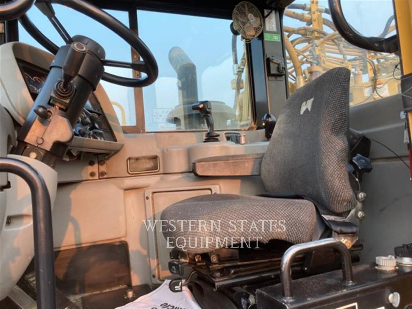 2001 Caterpillar 623G Wheel Tractor