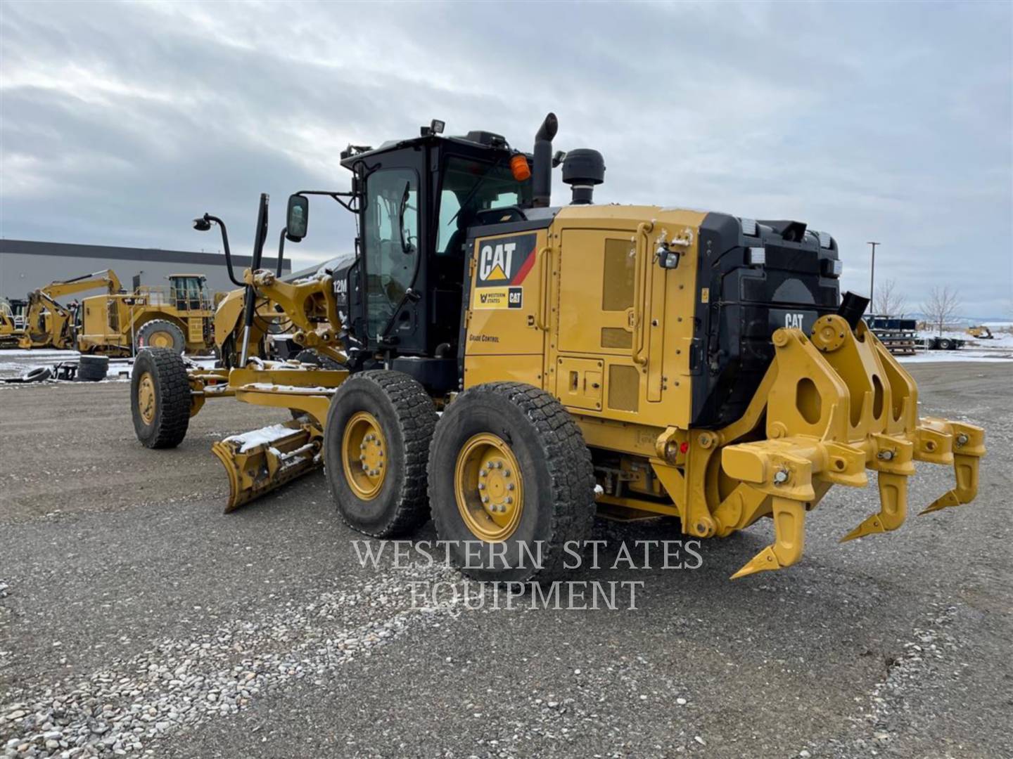 2019 Caterpillar 12M 3 AWD Grader - Road