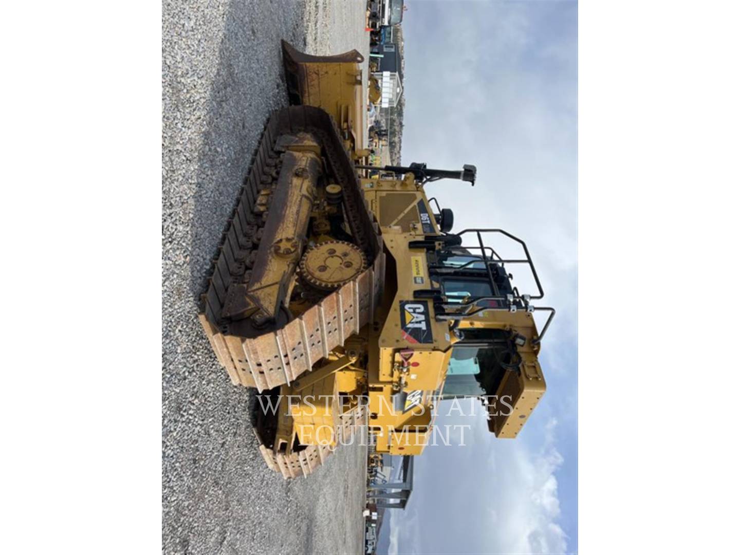 2015 Caterpillar D6T Dozer