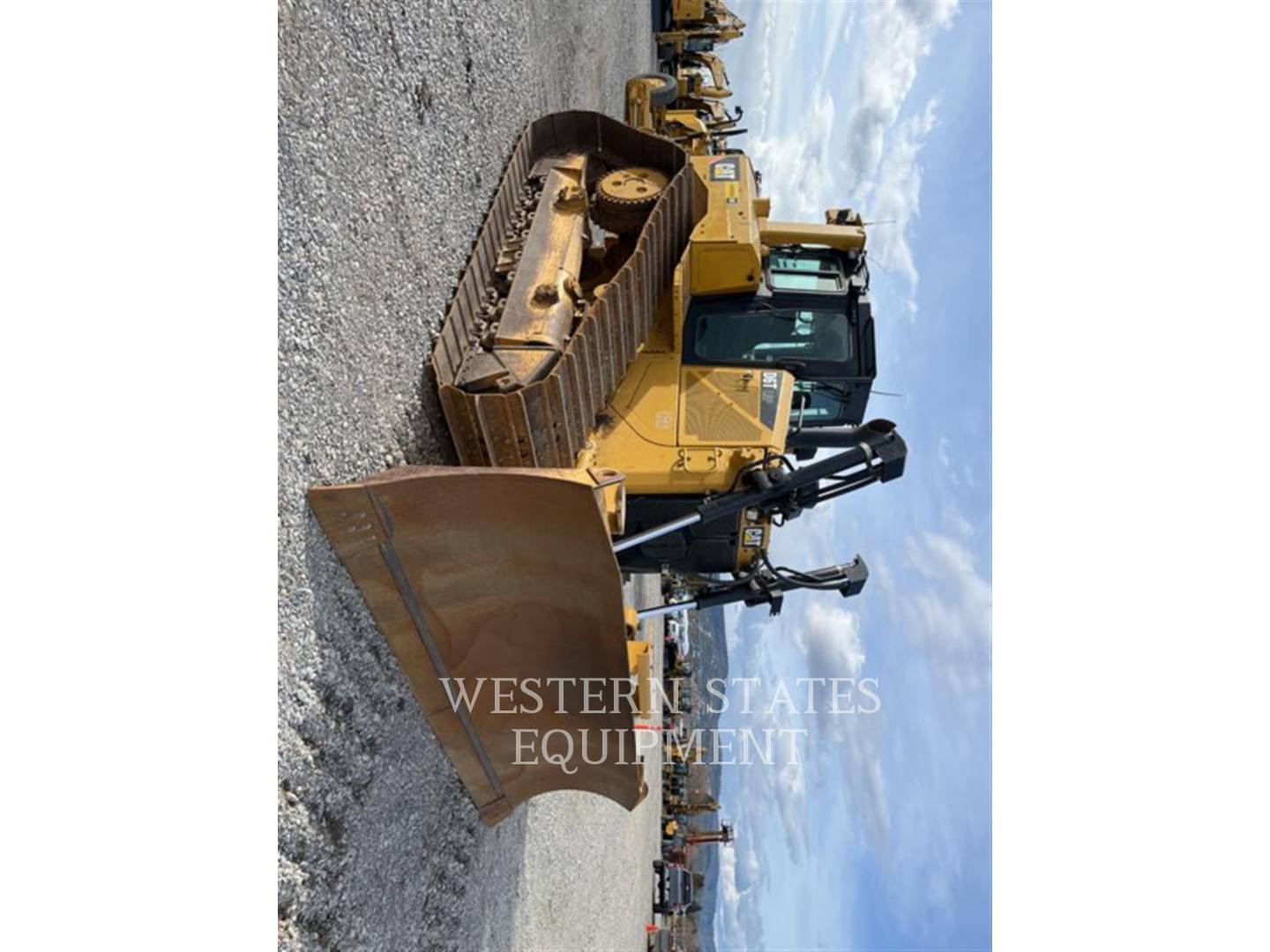 2015 Caterpillar D6T Dozer