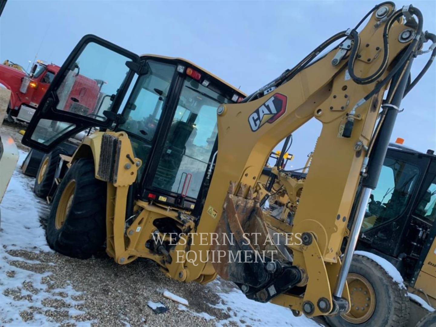 2021 Caterpillar 420XE Tractor Loader Backhoe