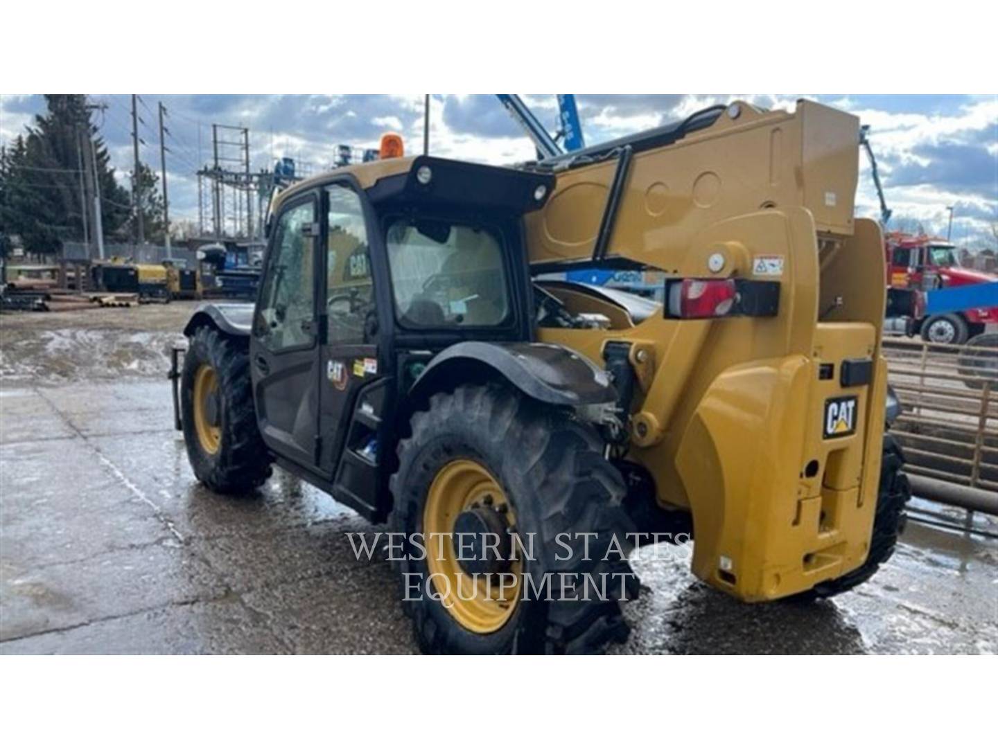 2016 Caterpillar TL943D TeleHandler