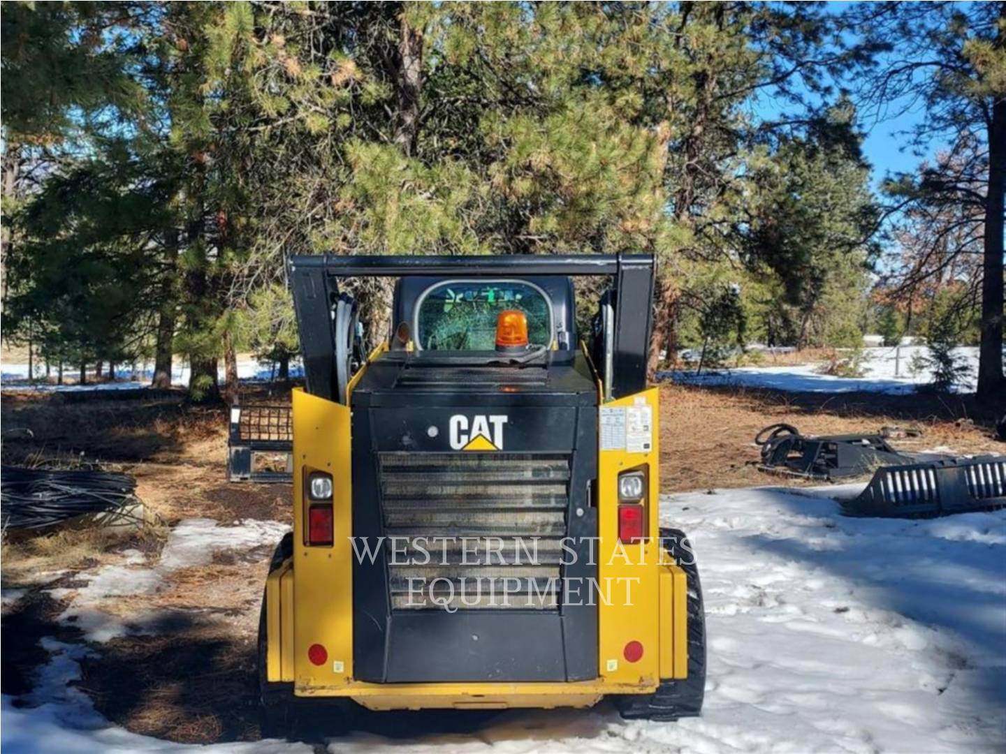 2015 Caterpillar 272D Skid Steer Loader