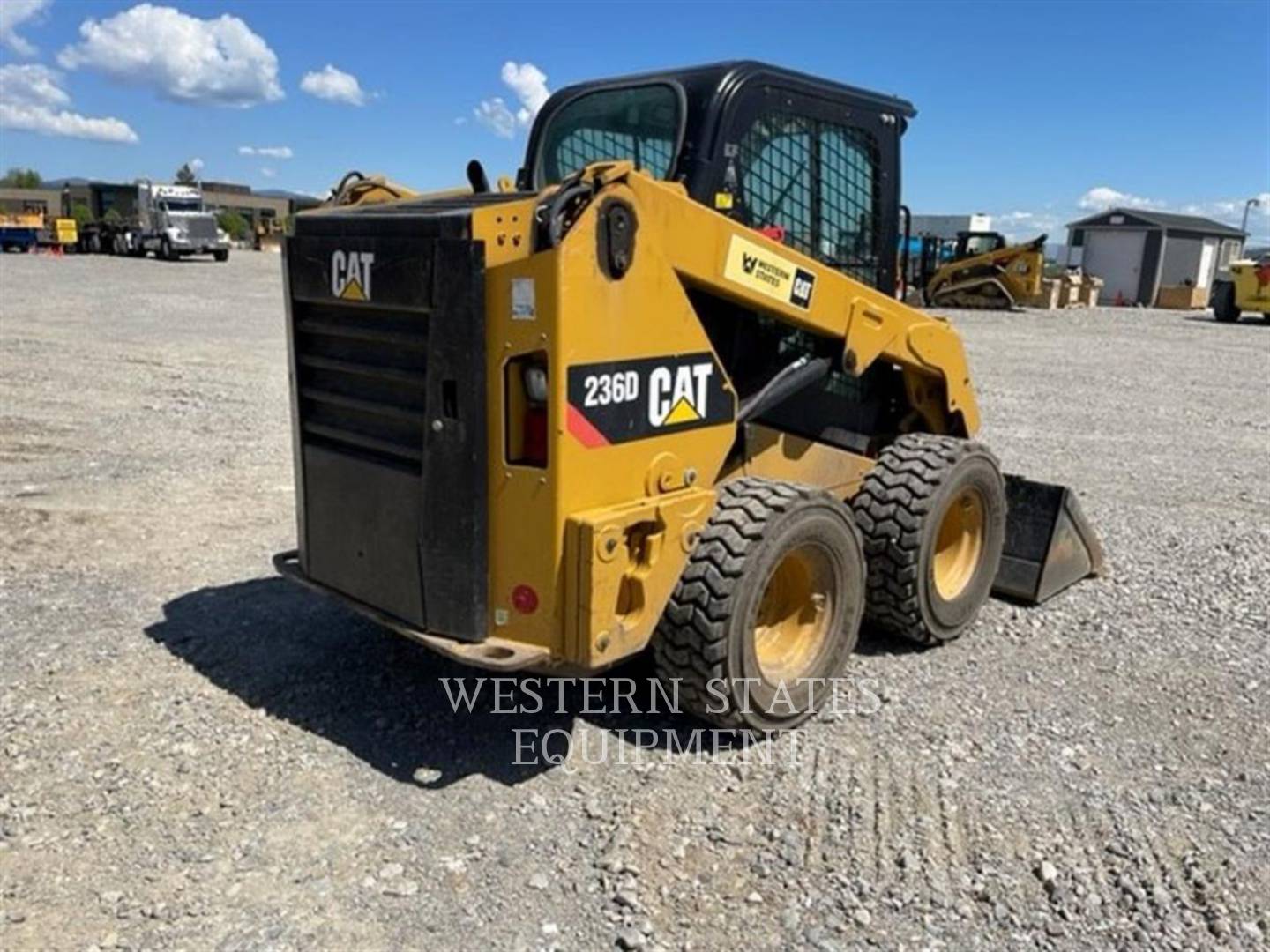 2015 Caterpillar 236D Skid Steer Loader