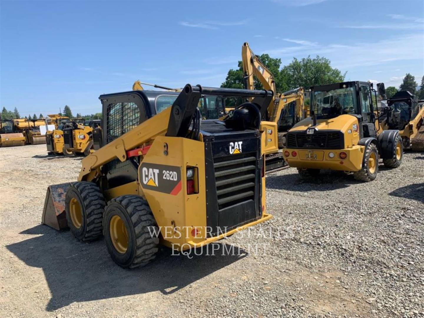 2017 Caterpillar 262D Skid Steer Loader