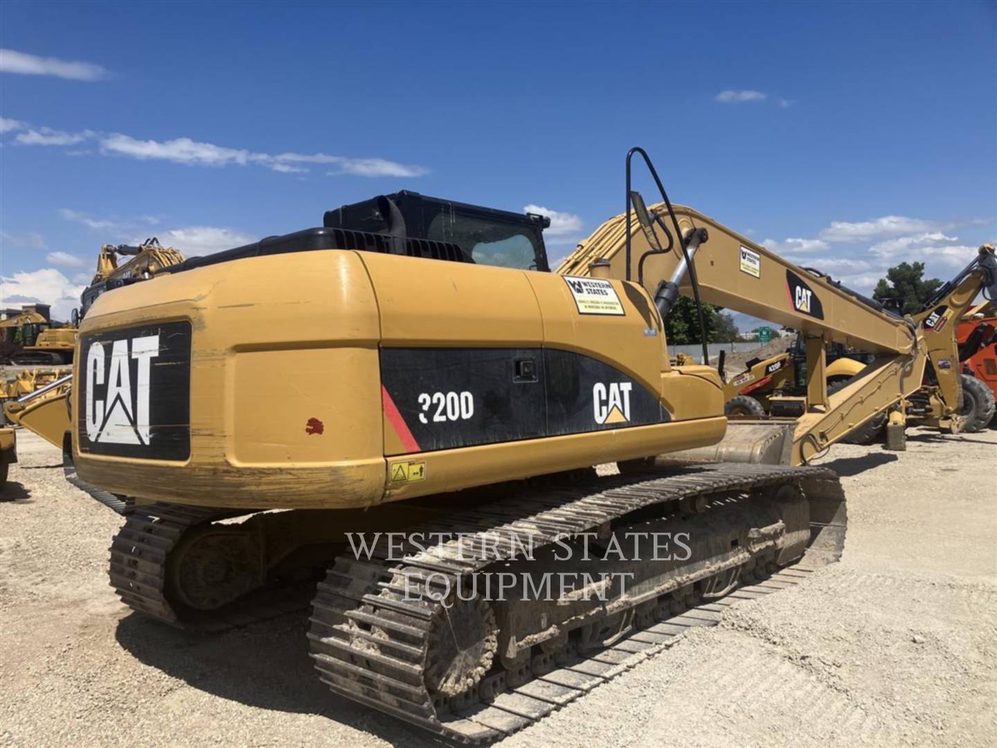 2011 Caterpillar 320D Excavator