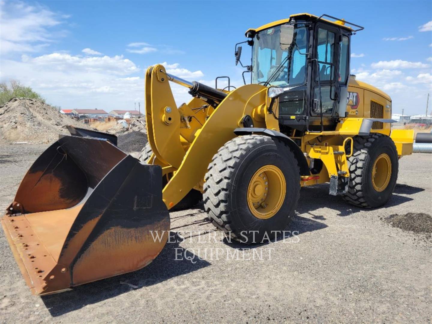 2021 Caterpillar 938M Wheel Loader