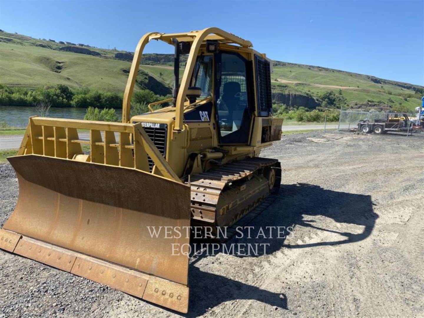 2004 Caterpillar D5G Dozer